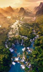 Ban Gioc waterfall (Cao Bang, Northern Vietnam)